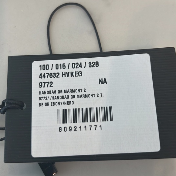 SOLD ! AUTHGucci GG Marmont Canvas bag.W box,Dust bag,tags &cert of authenticity - Picture 4 of 14